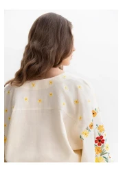 Lavanta Tekstil قميص مزين بالزهور ومطرز بتفاصيل جلد