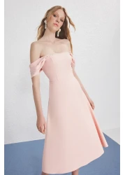  Collection Powder Pearl Detailed Waist Opening Woven Midi Evening Dress Night Graduation Dress Tprss25El00287