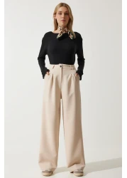 Happiness İstanbul Women's Cream Wide Leg Masculine Woven Trousers HG00001