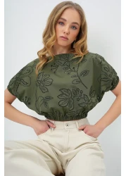 Trend Alaçatı Stili Women's Khaki Wide Collar Guipure Premium Crop Woven Blouse Alc-X13769