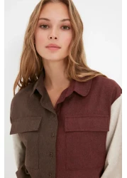  Collection قميص منسوج بأزرار بلون بني TWOAW22GO0492