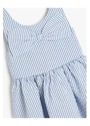 Koton فستان بحزام على شكل فيونكة مخطط وياقة دائرية