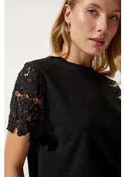 Happiness İstanbul Women's Black Guipure Sleeve Knitted Blouse HF00450