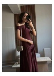 tugenatelier فستان طويل بتصميم نموذجي من PINTEREST باللون العنابي