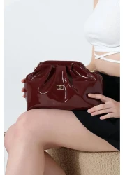 Moda Lime حقيبة يد وكتف نسائية حديثة بحزام متقاطع من الجلد اللامع