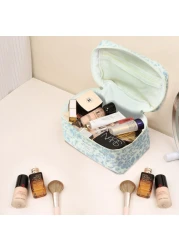 Large Makeup Bag Cute Cosmetic Bag for Women Girls Floral Coquette Aesthetic Toiletry Bag Travel Make Up Organizer Bag