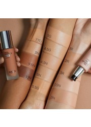 KIKO Instamoisture Glow Foundation