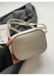 Fashion Joker Pu Waterproof Fabric Letter Pattern Design Metal Pendant Decoration Design Portable Square Bag Preparation Of Portable Elegant Handbag Business Commuter Bag Suitable For Work High End Fa