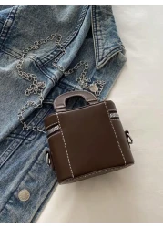 جملة 2025 وصول جديد مربع مستحضرات تجميل محمول وجميل، حقيبة أحمر شفاه صغيرة حقيبة كتف/متقاطعة للنساء