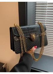 حقيبة كتف/متقاطعة للنساء مربعة صغيرة بسلسلة طراز رجعي بطبعة التمساح ، حقيبة عصرية متعددة الاستخدامات (23*15*9 سم)