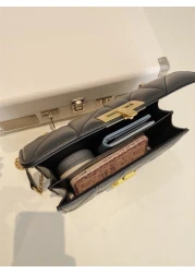 1pc Solid Color PU Shoulder Bag For Women Fashionable Diamond Shape Embroidery Pattern Square Bag With Metal Chain Strap And Lock Closure Perfect For Shopping Dating Gifts For Teen Girls College Stude