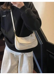 حقيبة كتف نسائية جديدة أنيقة، لون سادة من البولي يوريثان، مزودة بمقبض من السلسلة المعدنية