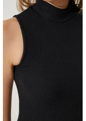 Happiness İstanbul Women's Black and White Turtleneck Sleeveless 2-Pack Knitted Blouse GT00012