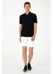 U.S. Polo Assn. تي شيرت أسود بياقة بولو وقصة عادية للرجال 50299601-vr046