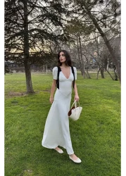 Afiş Butik White Deep V-Neck Off the Shoulder Bow Detail Lined Long Dress