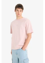 Defacto تي شيرت بأكمام قصيرة وطبعة خلفية من القطن 100% بقصة مربعة الشكل F5766AX25SM