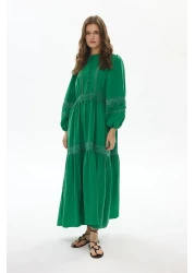 Hooopstore فستان أخضر مع تفاصيل شريطية زهرية