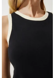 Happiness İstanbul تي شيرت نسائي أسود بدون أكمام بألوان متباينة NJ00145