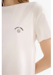 Defacto طقم بيجامة بأكمام قصيرة، علوي مرن، خصر طويل، قاع طويل، Fall In Love F1595ax25sm