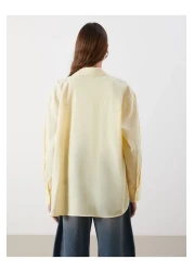 LC Waikiki قميص نسائي كبير الحجم