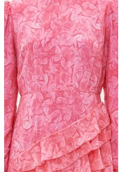  Modest فستان من الشيفون المنسوج مع تنورة زهرية وكشكش TCTSS23EB00160