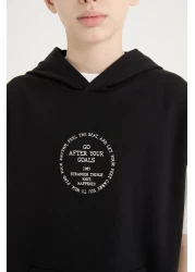 Defacto Boys' 3-Piece Set - Hooded, Sleeveless and Printed Sweatshirt, Short Sleeve T-Shirt, Elastic Waist Leg Sweat
