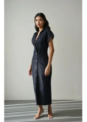 Bak'ap فستان طويل من الدنيم بأكمام قصيرة وأزرار مع تفاصيل رباط