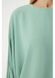 Happiness İstanbul Women's Aqua Green Bat Sleeve Flowy Ayrobin Blouse TO00084