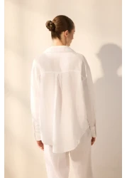  Collection قميص أبيض 100% كتان مع تفاصيل مطرزة TWOSS25GO00132