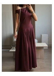 tugenatelier فستان طويل بتصميم نموذجي من PINTEREST باللون العنابي