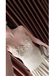 HAZELANNA فستان كريم الورد