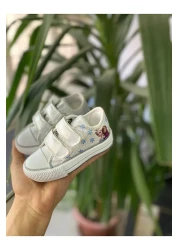 STARYOU STORE حذاء رياضي فروزن فيلكرو للأطفال - نعل شفاف لتقويم العظام