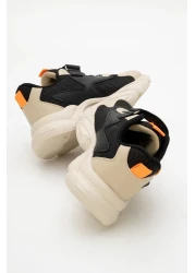 CCWAY AYAKKABI حذاء رياضي للأطفال من نوع Velcro Anorak مقاس 31-35 بيج أسود