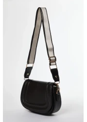  Shoes حقيبة نسائية سوداء بحزام متقاطع TWOAW25OC00003