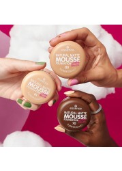 Essence Natural Matte Mousse Foundation