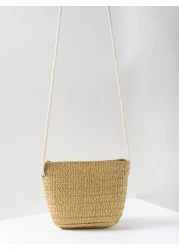 حقيبة قش مزخرف بزهر بنات