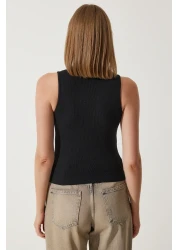 Happiness İstanbul Women's Black and White Turtleneck Sleeveless 2-Pack Knitted Blouse GT00012