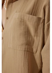Happiness İstanbul Women's Beige Oversize Muslin Shirt with Pockets MX00150