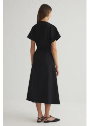  Collection فستان قميص أسود منسوج بخصر متوسط الطول TWOSS24EL00052