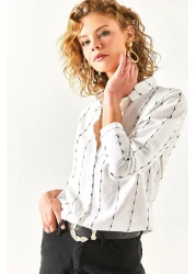 Olalook قميص نسائي من الكتان بتفاصيل خياطة بيضاء GML-19001144