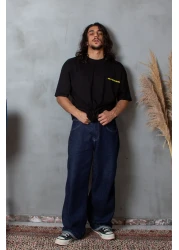 Sekizbiraltı Illusion Printed Black Premium Oversize Unisex T-Shirt