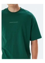 Koton تي شيرت قطني كبير الحجم - طباعة شعار، رقبة دائرية، كم قصير