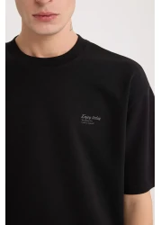 Defacto تي شيرت Boxy Fit برقبة دائرية وأكمام قصيرة من القماش الثقيل D5507AX25SP