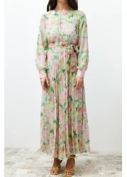  Modest فستان منسوج من الشيفون باللون الأخضر الفاتح مع تفاصيل حزام مزين بالزهور TCTSS24EB00151