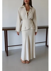 Laluvia طقم قميص تنورة بحزام من Natural - 8763