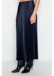  Collection Navy Blue Pleated Maxi Stretchy Knitted Skirt TWOSS24ET00041