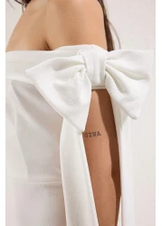  Collection فستان سهرة أنيق محبوك بفيونكة كتف بيضاء اللون فستان التخرج الليلي TPRSS25EL00293