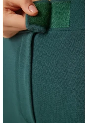 Happiness İstanbul Women's Emerald Green Velcro Waist Comfortable Woven Trousers RV00150