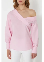  Collection بلوزة منسوجة برقبة قارب وردي TWOSS24BZ00553