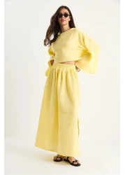 Bianco Lucci Women's Bat Sleeve Cropped Elastic Waist Slit Detail Skirted Muslin Suit 9280 60281002